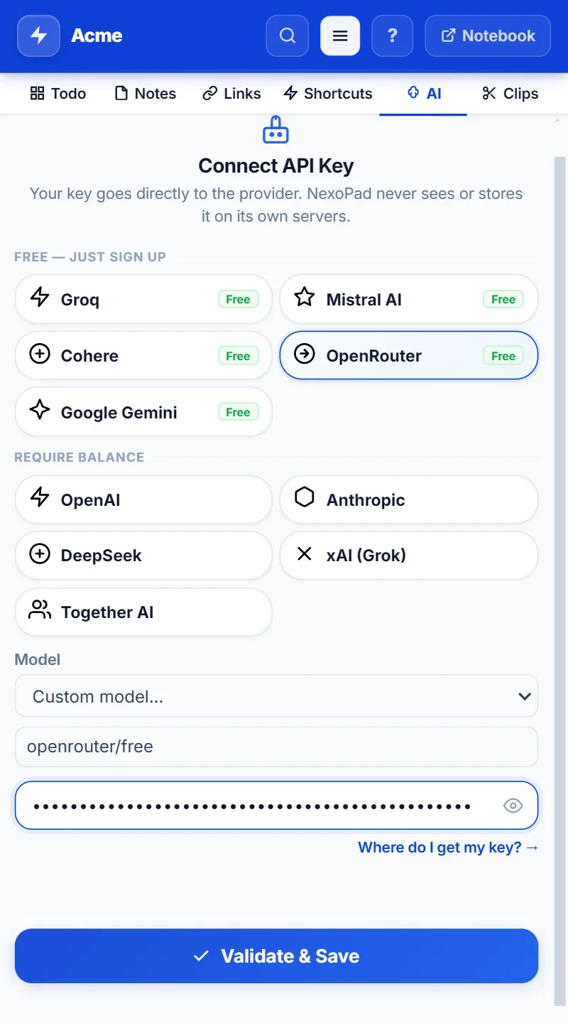 NexoPad-Bildschirm API-Key verbinden mit ausgewähltem OpenRouter, dem Modell openrouter/free und einem eingefügten Key