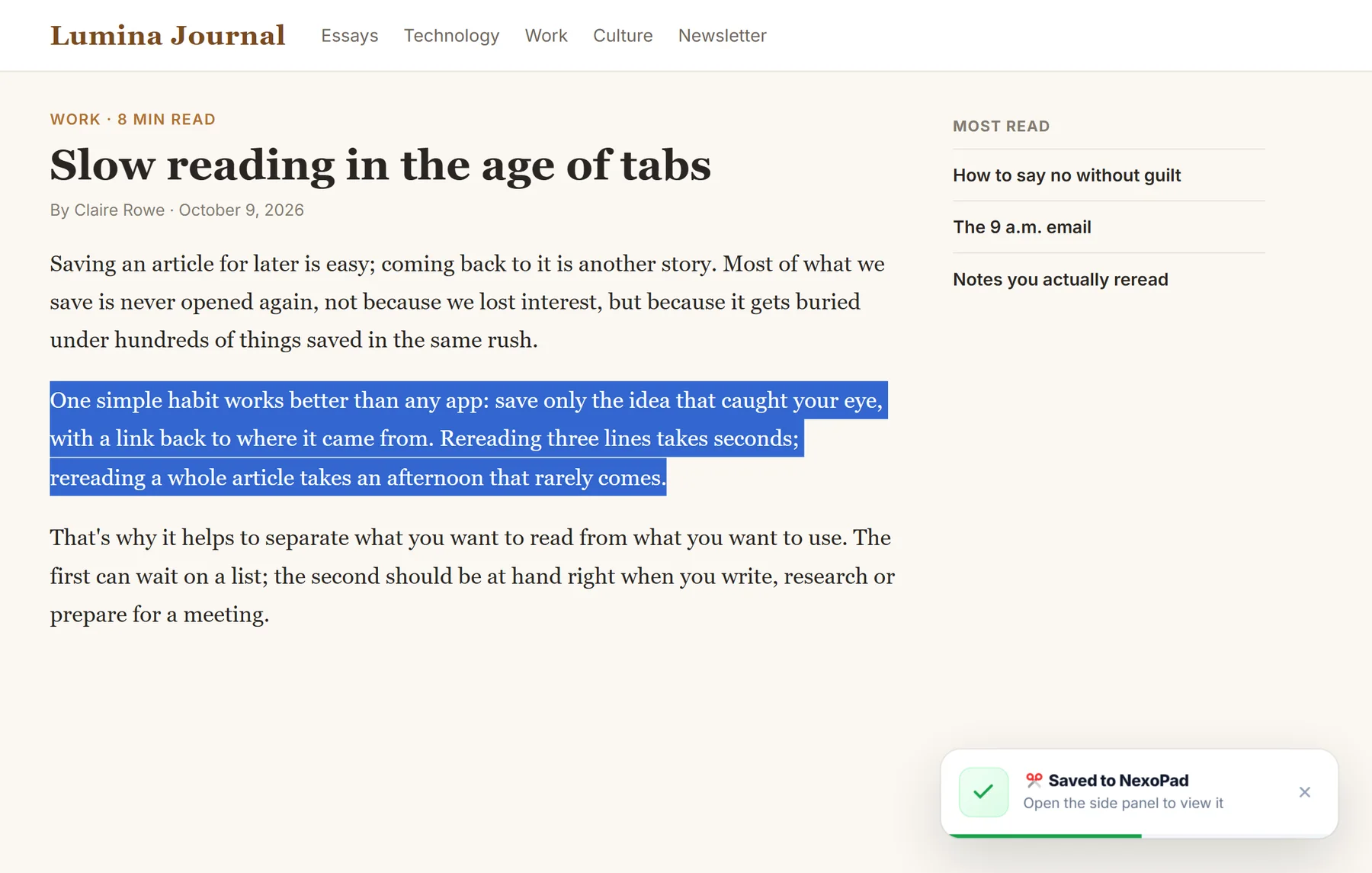 Paragraph selected in an article on a sample magazine site, with a NexoPad notice confirming the clip