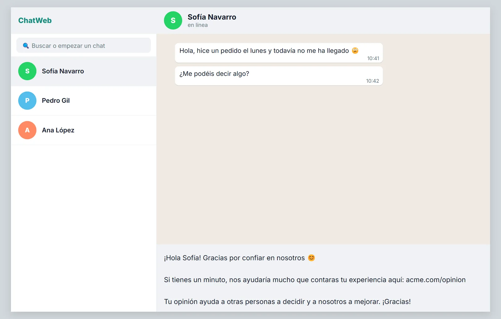 Mensaje para pedir una reseña escrito en un chat